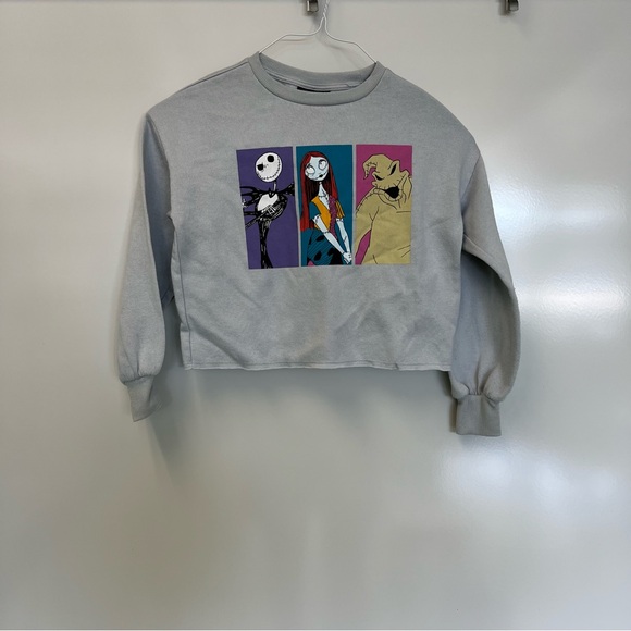 The Nightmare Before Christmas Sweatshirt Medium - Picture 1 of 3